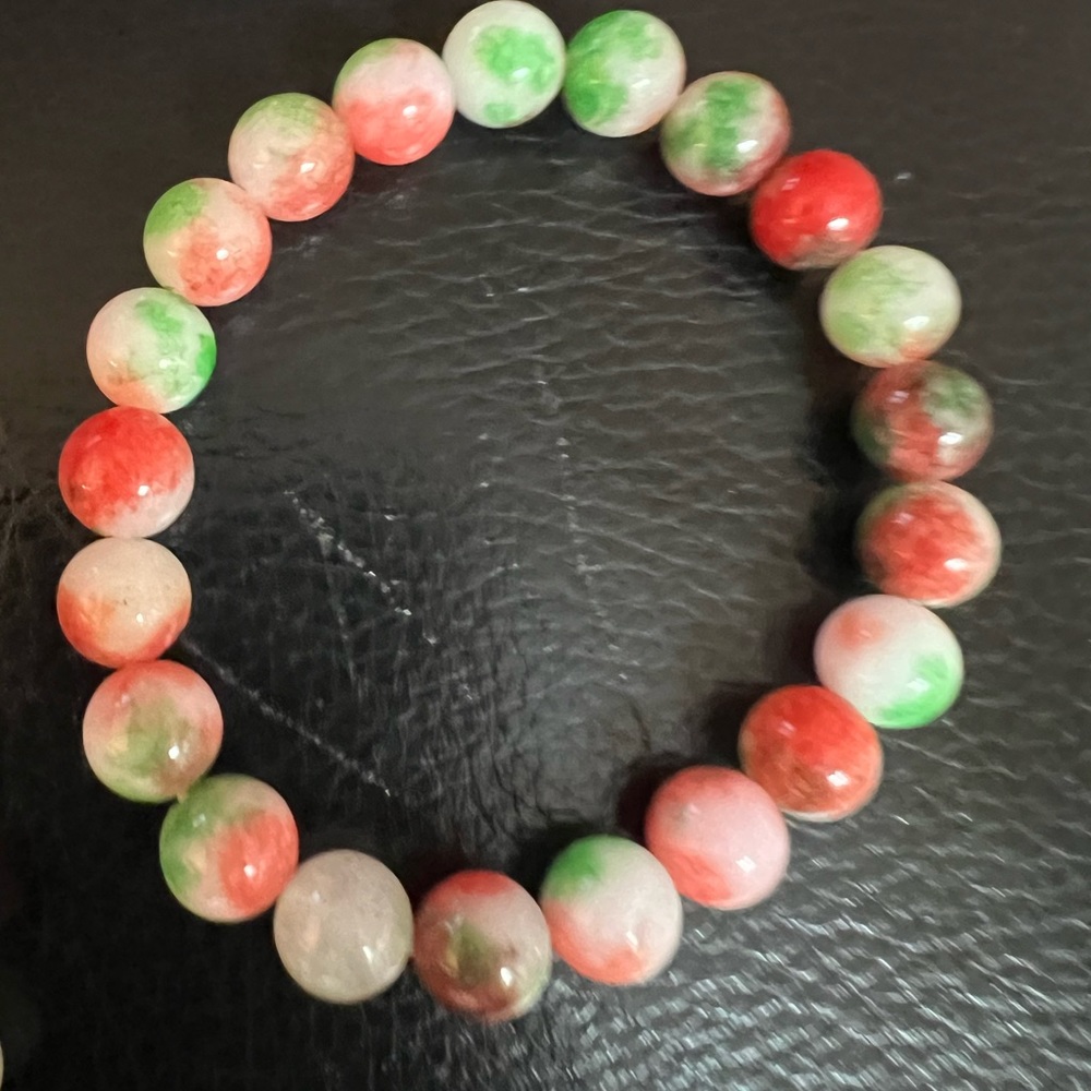 Jadeite stretch bracelet
